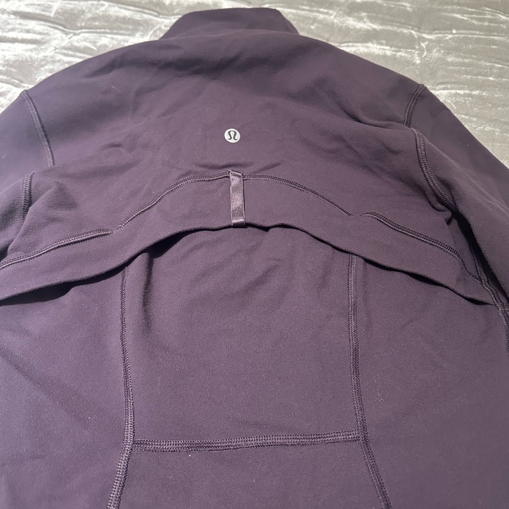Lululemon jacket - Picture 4 of 4